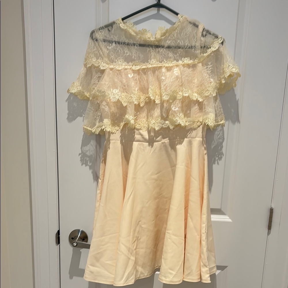 Dress with lace top